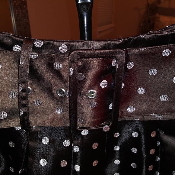 Satin tulip skirt - Picture 4 of 5